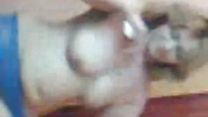 Secretaria de la oficina de tener videos de travestis mexicanas relaciones sexuales en un sujetador, liguero y medias