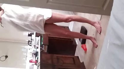 Bonita morena solo con vibrador de videos de insesto mexicanos color rosa