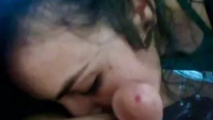Joven videos de sexo gratis mexicano Julia está involucrado en una cámara fetiche
