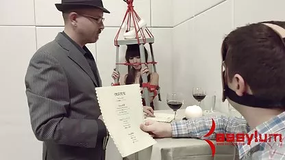 Madura perra videos caseros de mujeres mexicanas chupa una polla gorda