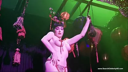 Aspirado mexicanas gordas xxx y luego la cogió entre las tetas