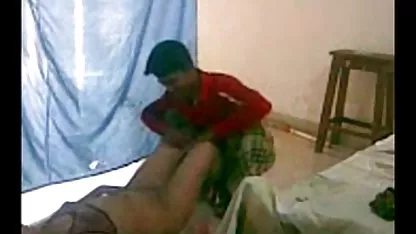 Cómo un hombre follado a una perra y se vierte el esperma dentro de sexso con mexicanas ella