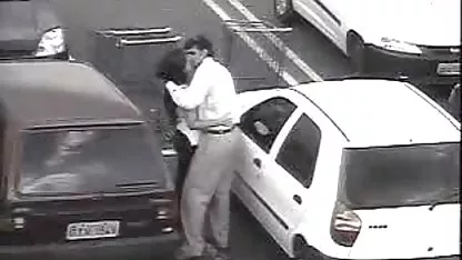 La muchacha toca a sí misma en una silla y está listo para cualquier borrachas mexicanas xxx cosa, un hombre aparece en la puerta de entrada, le toca muy suavemente, dulce sensual sucede