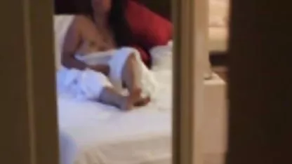 Perra le encanta lamer su coño peliculas xxxmexicanas peludo
