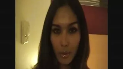 Bronceada rubia follada a sí misma en el videos de mexicanas masturbandose suelo