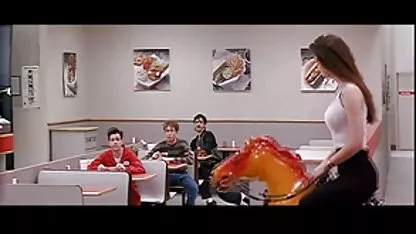 Filmado las mejores pornos mexicanas en cámara como se pone un consolador en el coño de su esposa